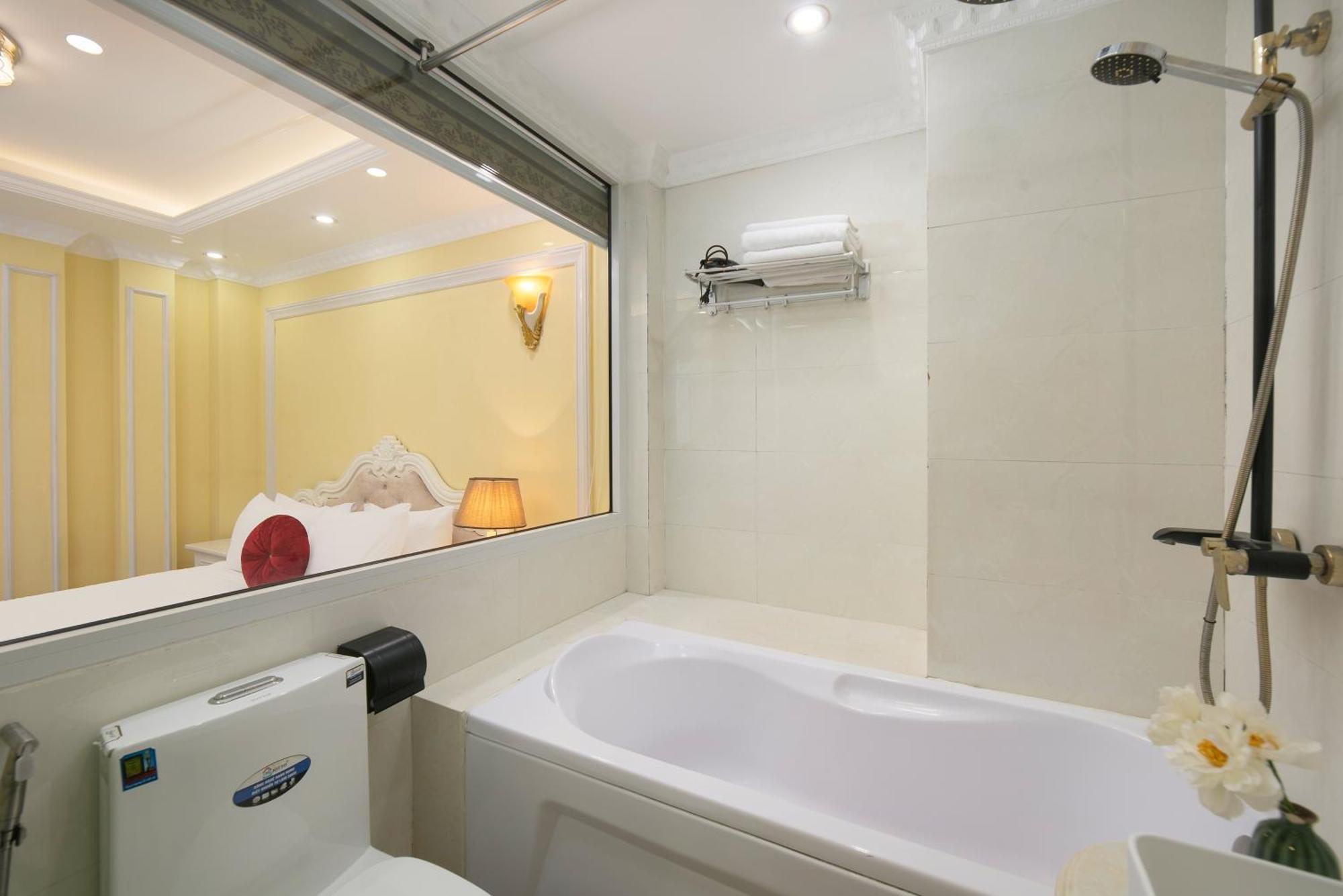Hanoi Oldtown Nomad Hostel Exterior photo