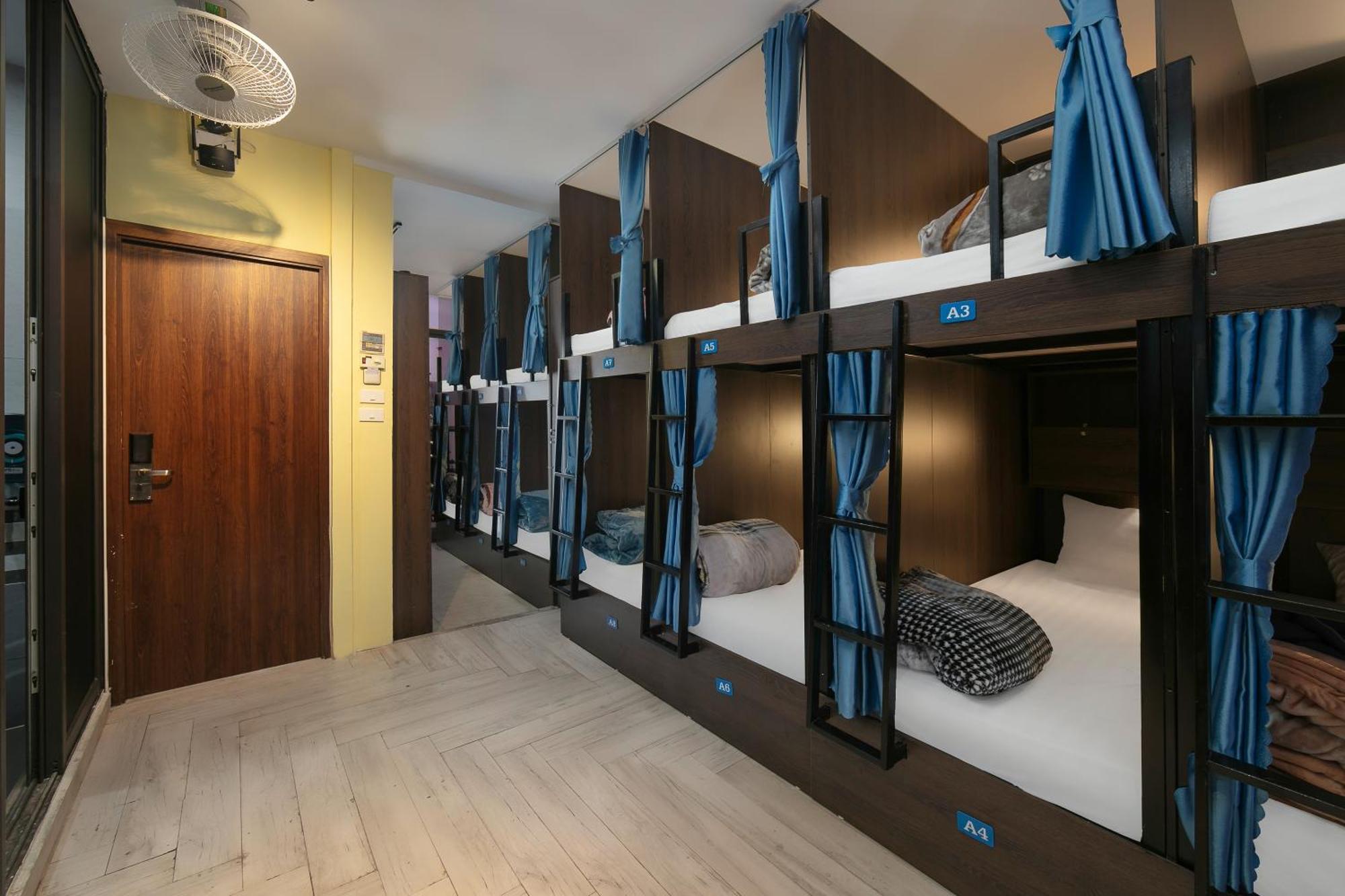 Hanoi Oldtown Nomad Hostel Exterior photo