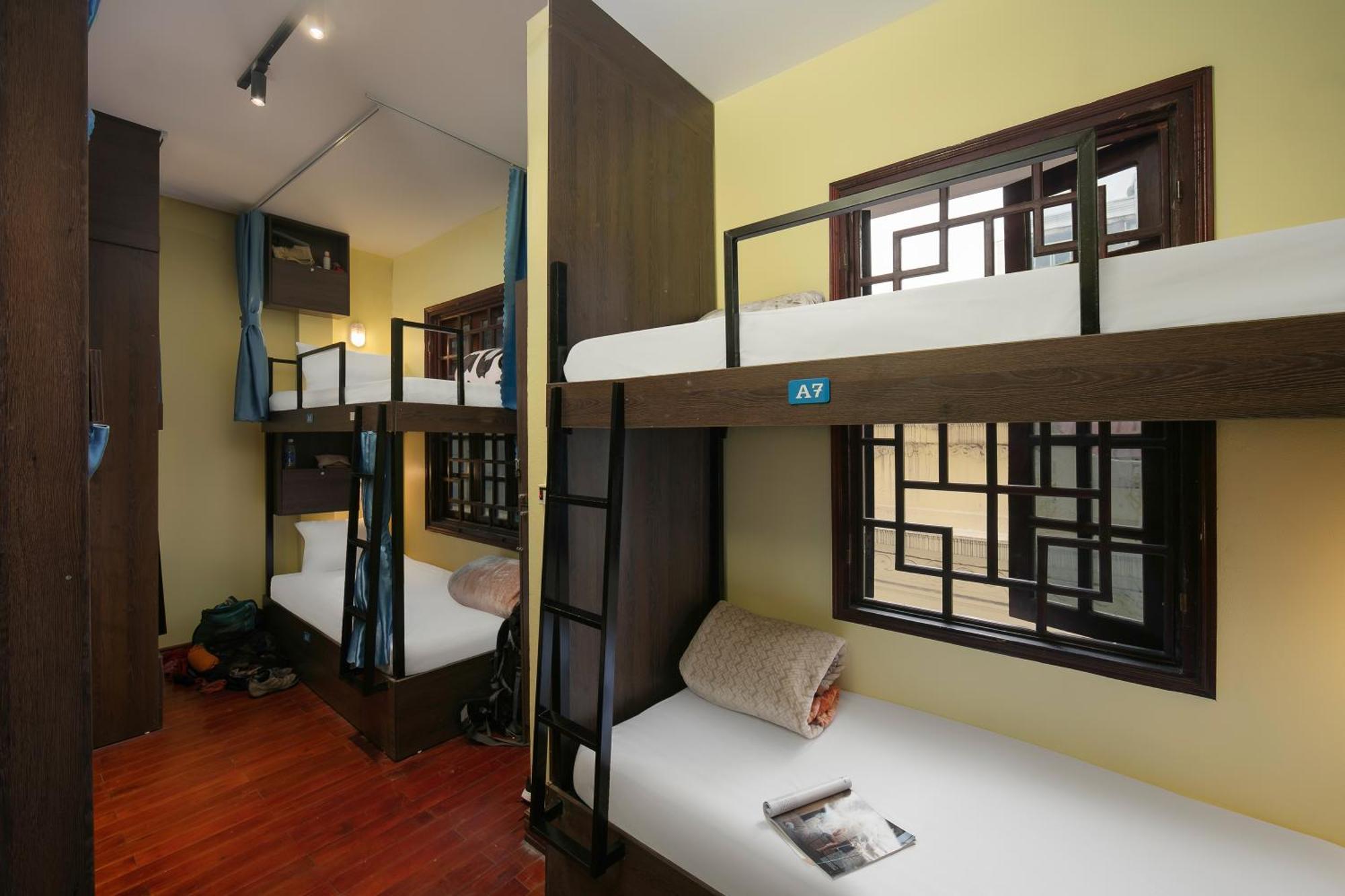 Hanoi Oldtown Nomad Hostel Exterior photo